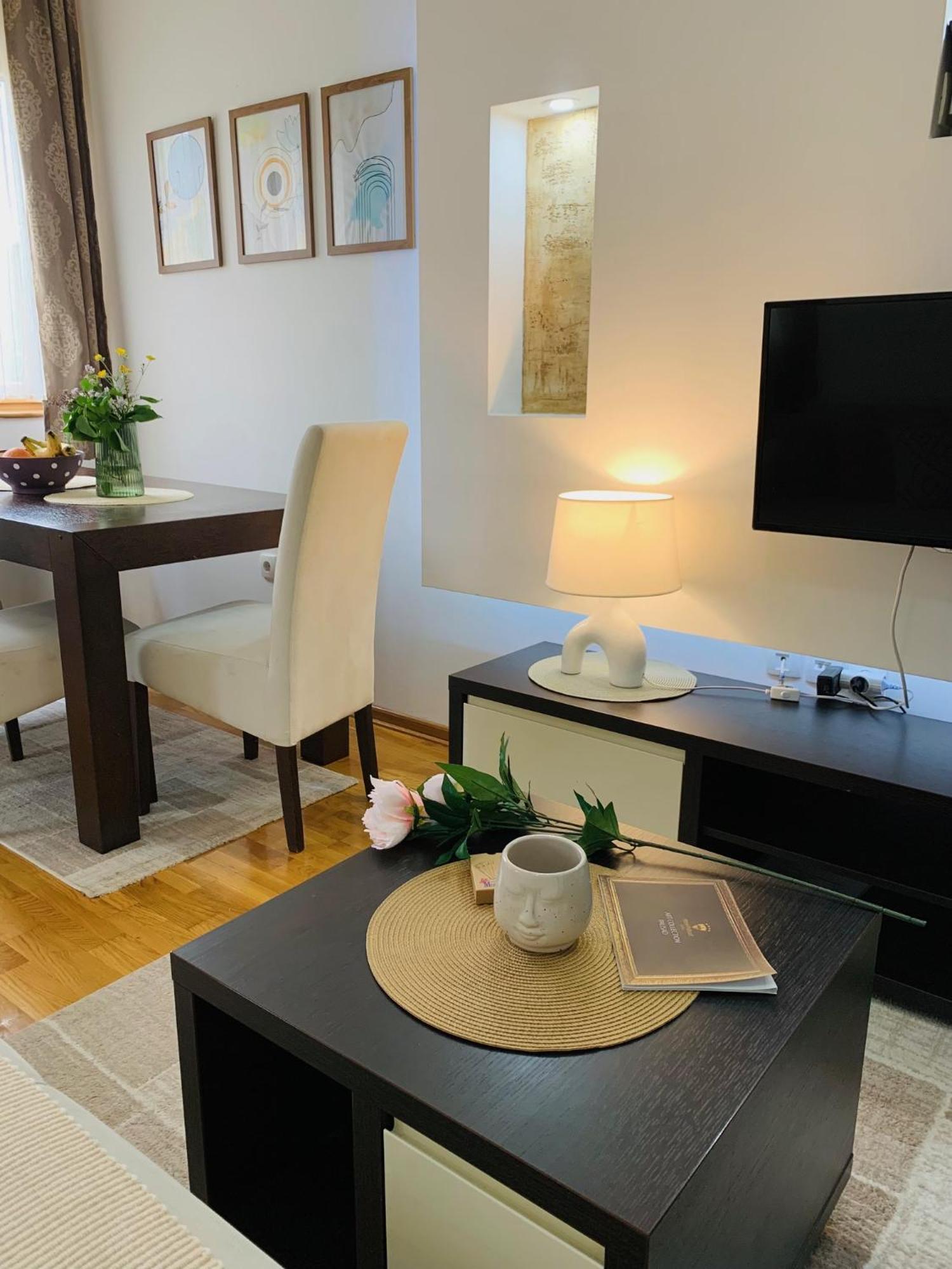 Beli Apartman U Zlatiborskim Konacima Bele Vode Bb מראה חיצוני תמונה